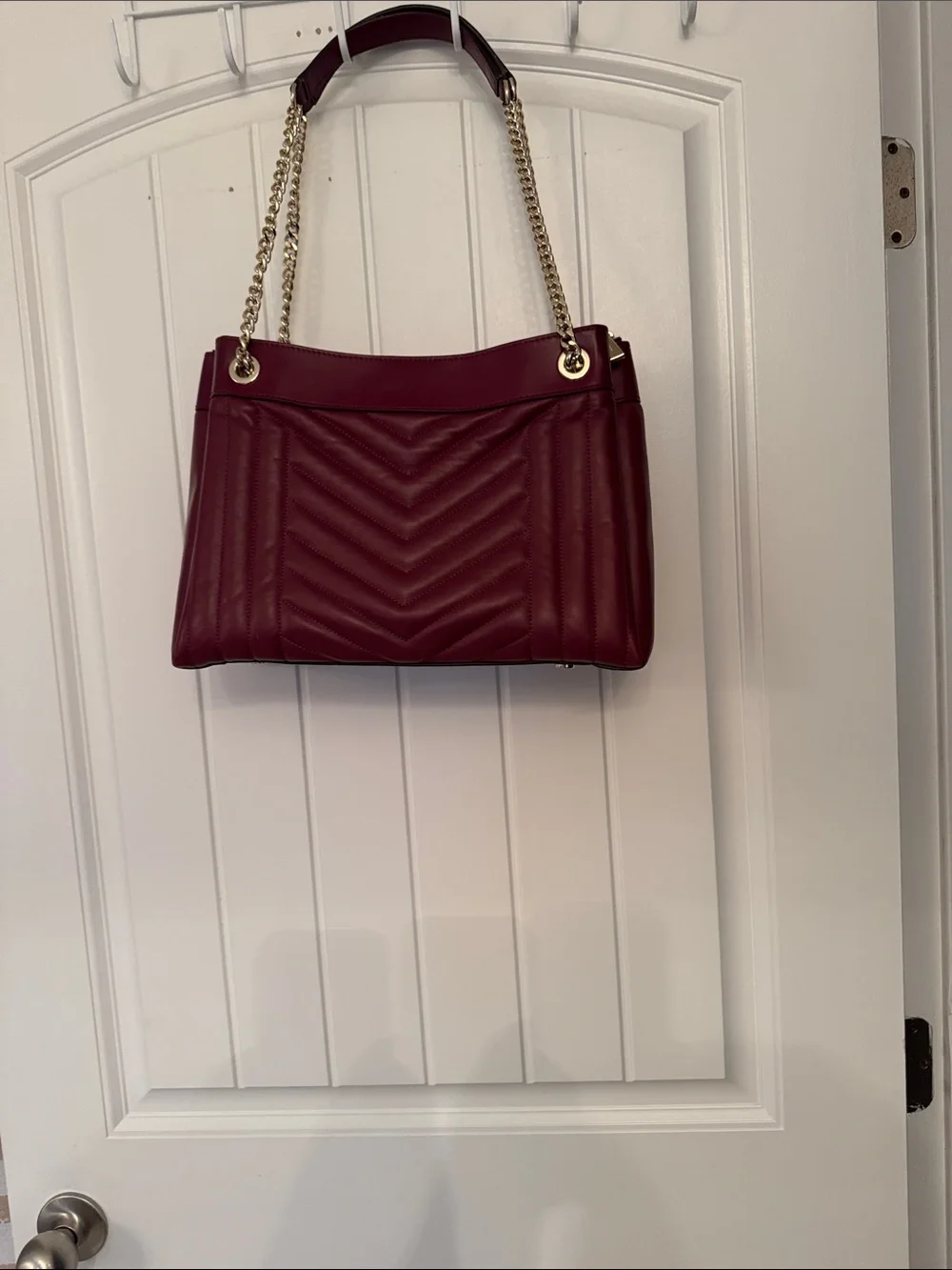 Michael Kors Wine Quilted Chain-Handle Shoulder Bag